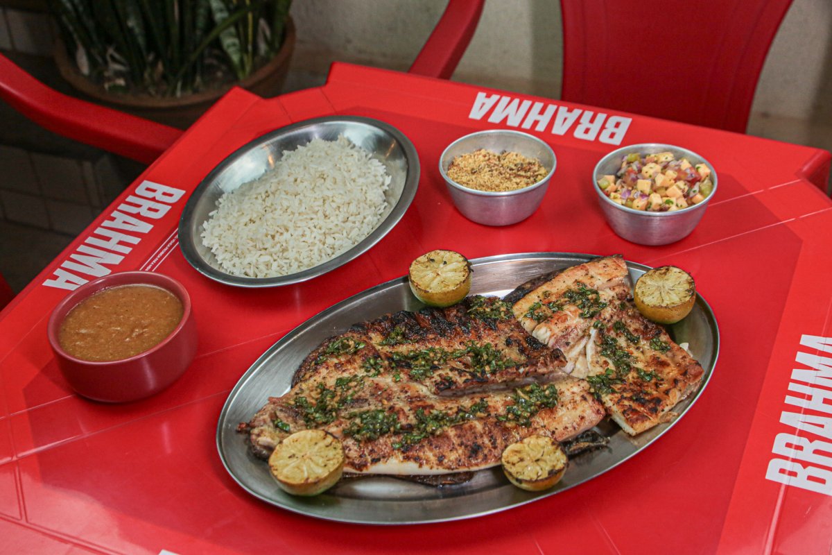 Caranha Assada na Brasa com Gremolata (Somente aos domingos)