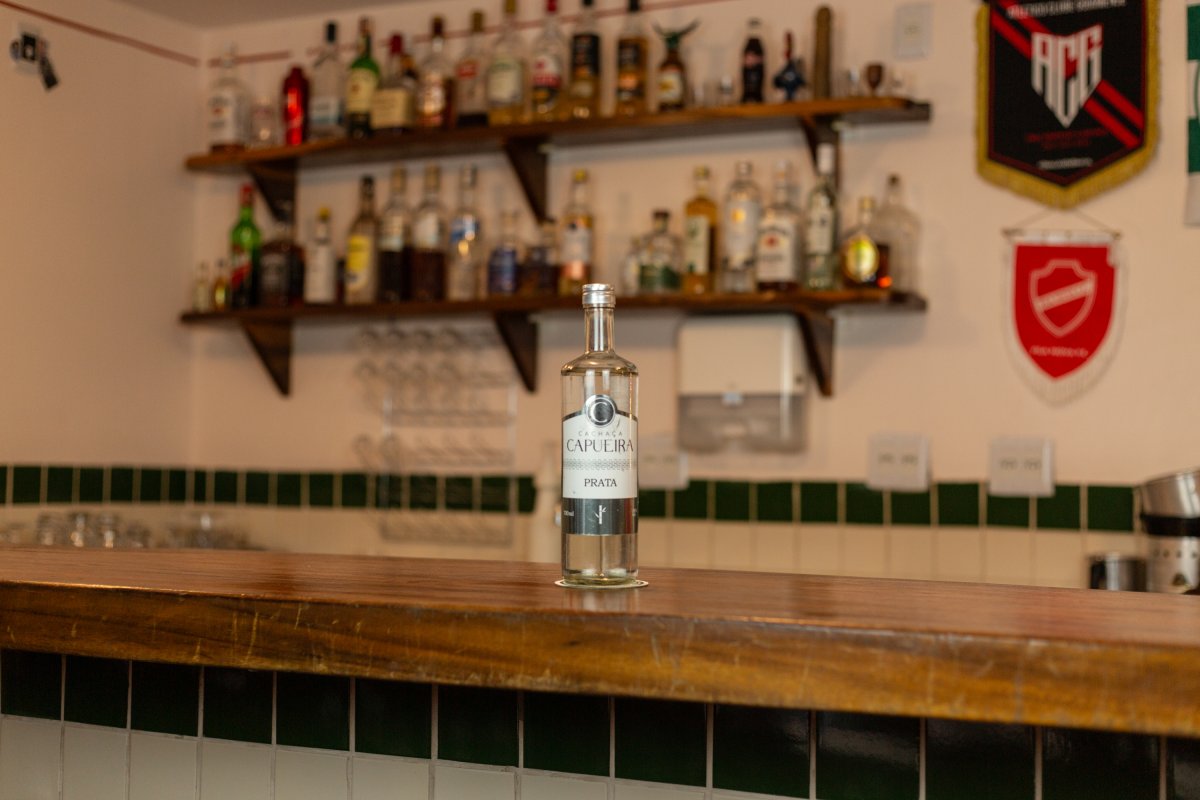 Cachaça Capueira Prata